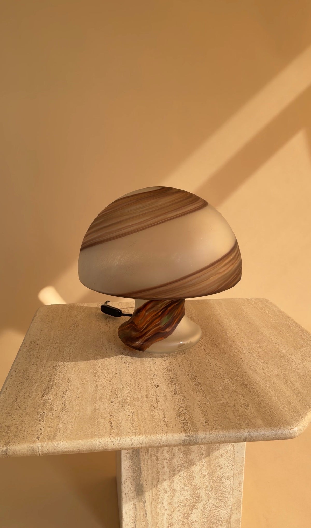 Zeldzame vintage bruine Murano paddenstoellamp | Italië