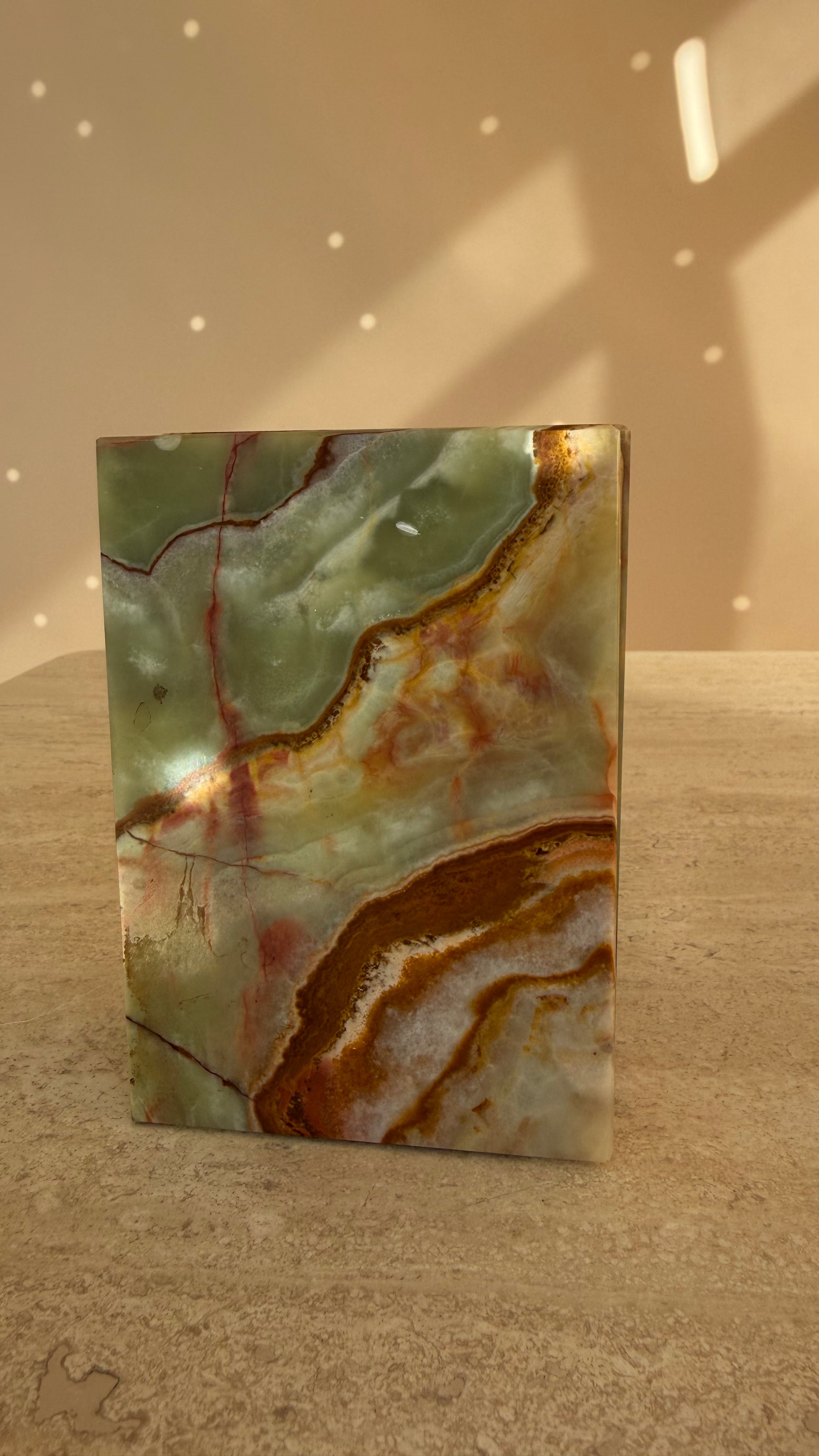 Vintage onyx sieradendoos met messing details