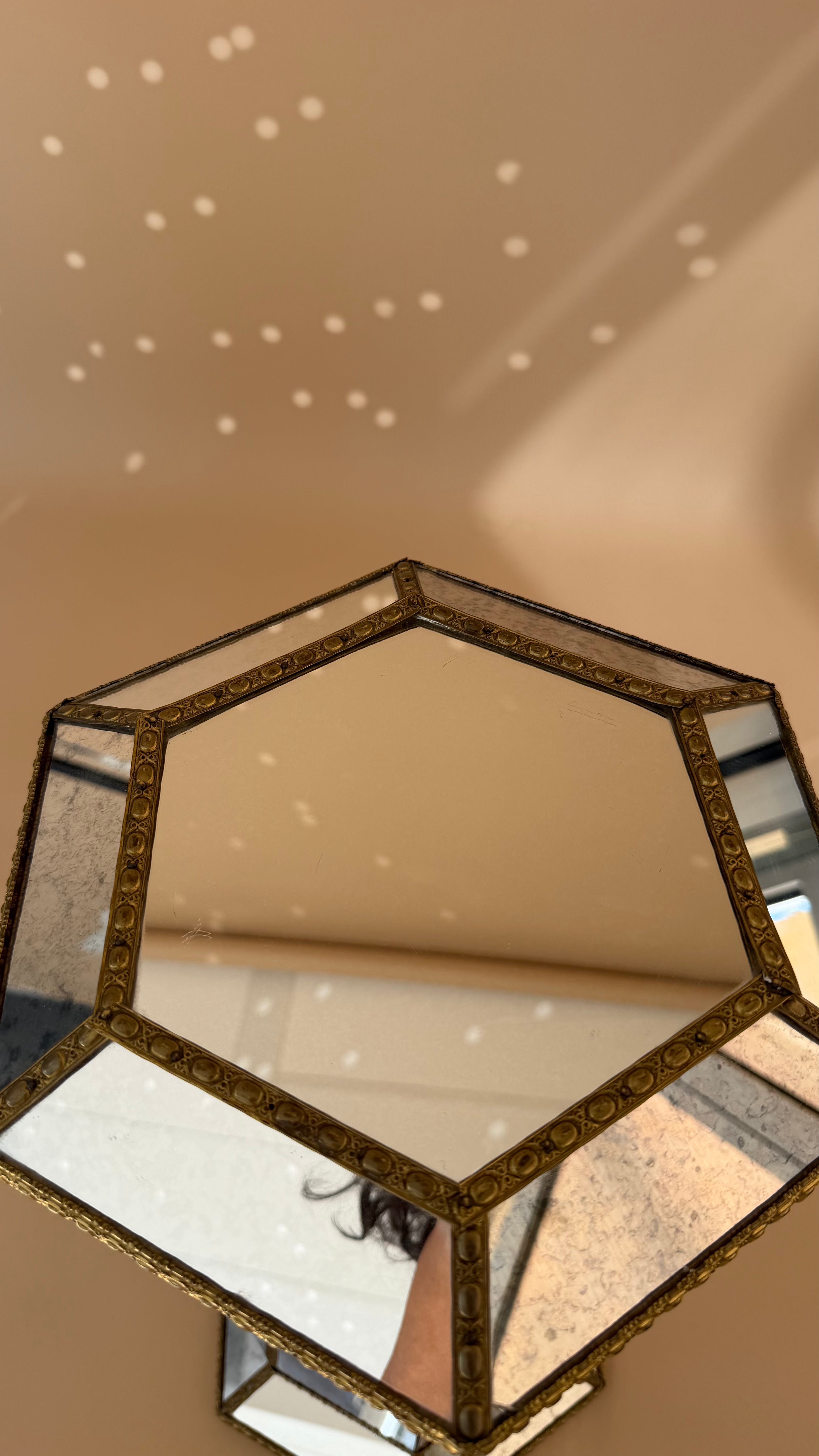 Vintage Spaanse spiegelpilaar | Hollywood Regency