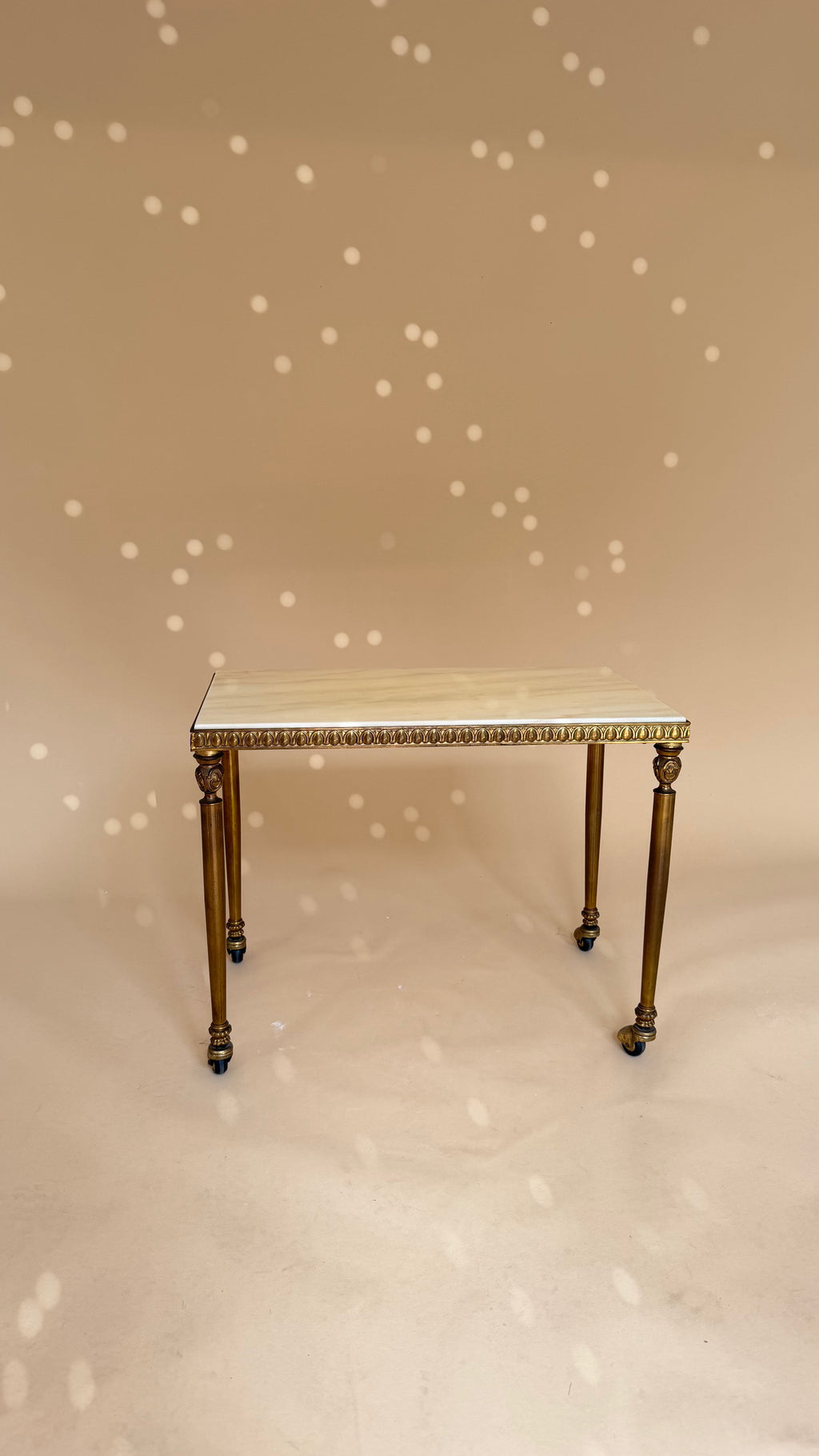 Vintage marmeren nesttafels | Hollywood Regency