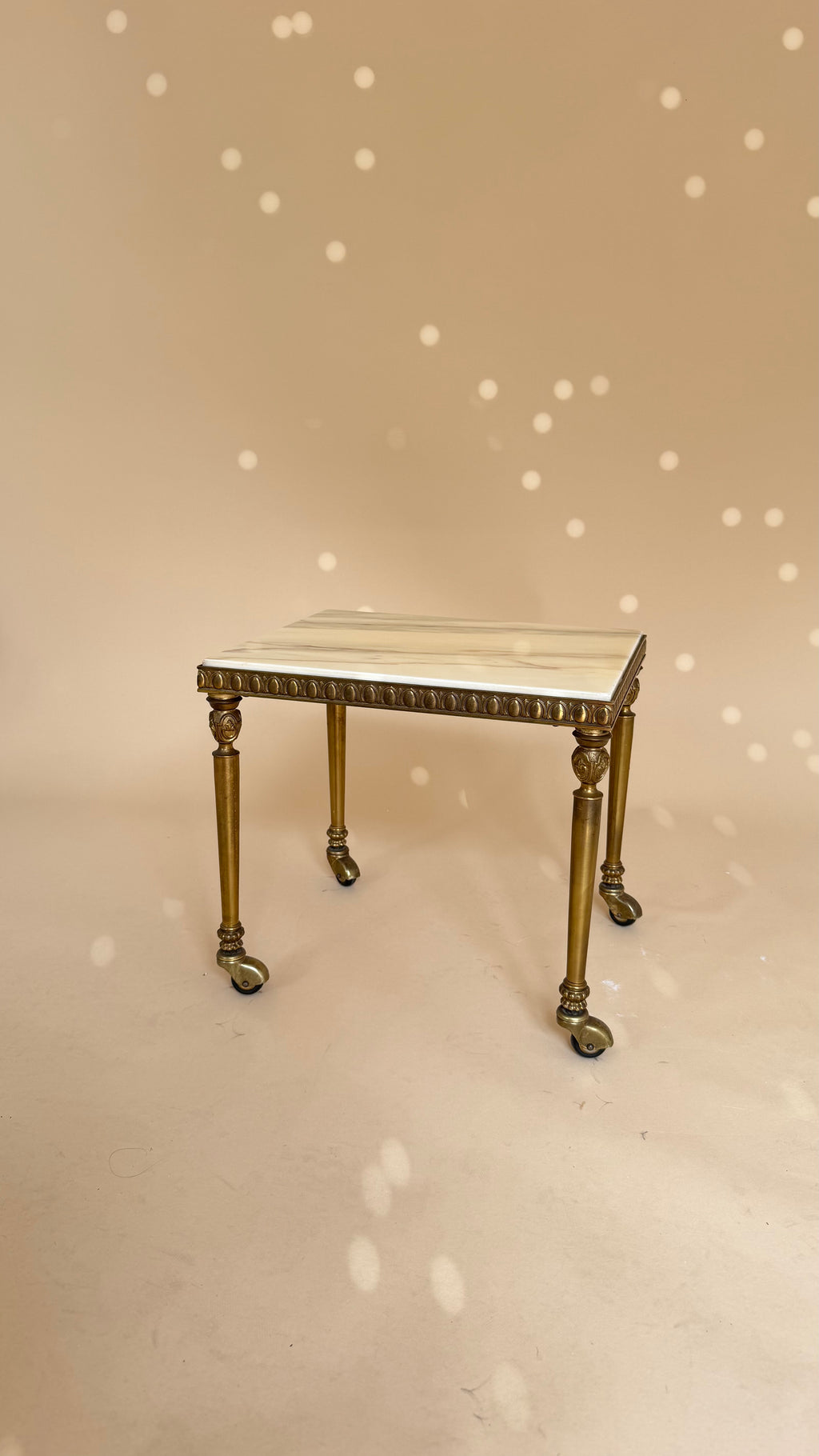 Vintage marmeren nesttafels | Hollywood Regency