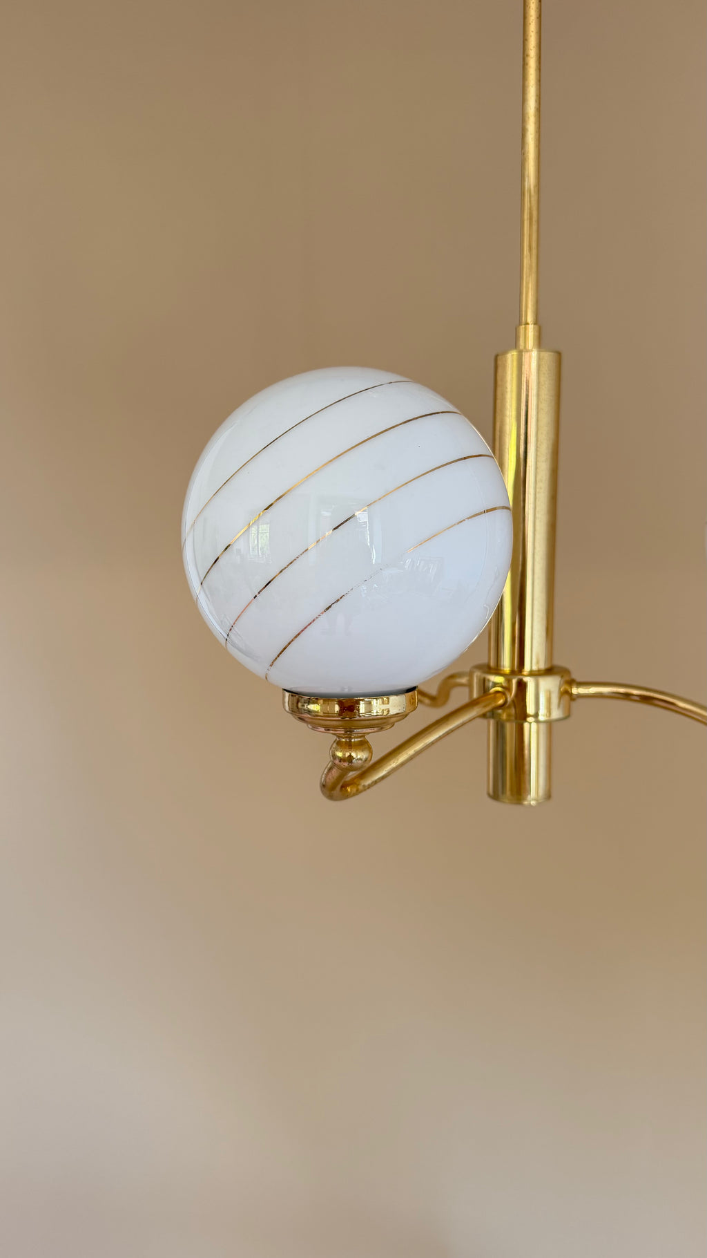 Massive Belgium hanglamp