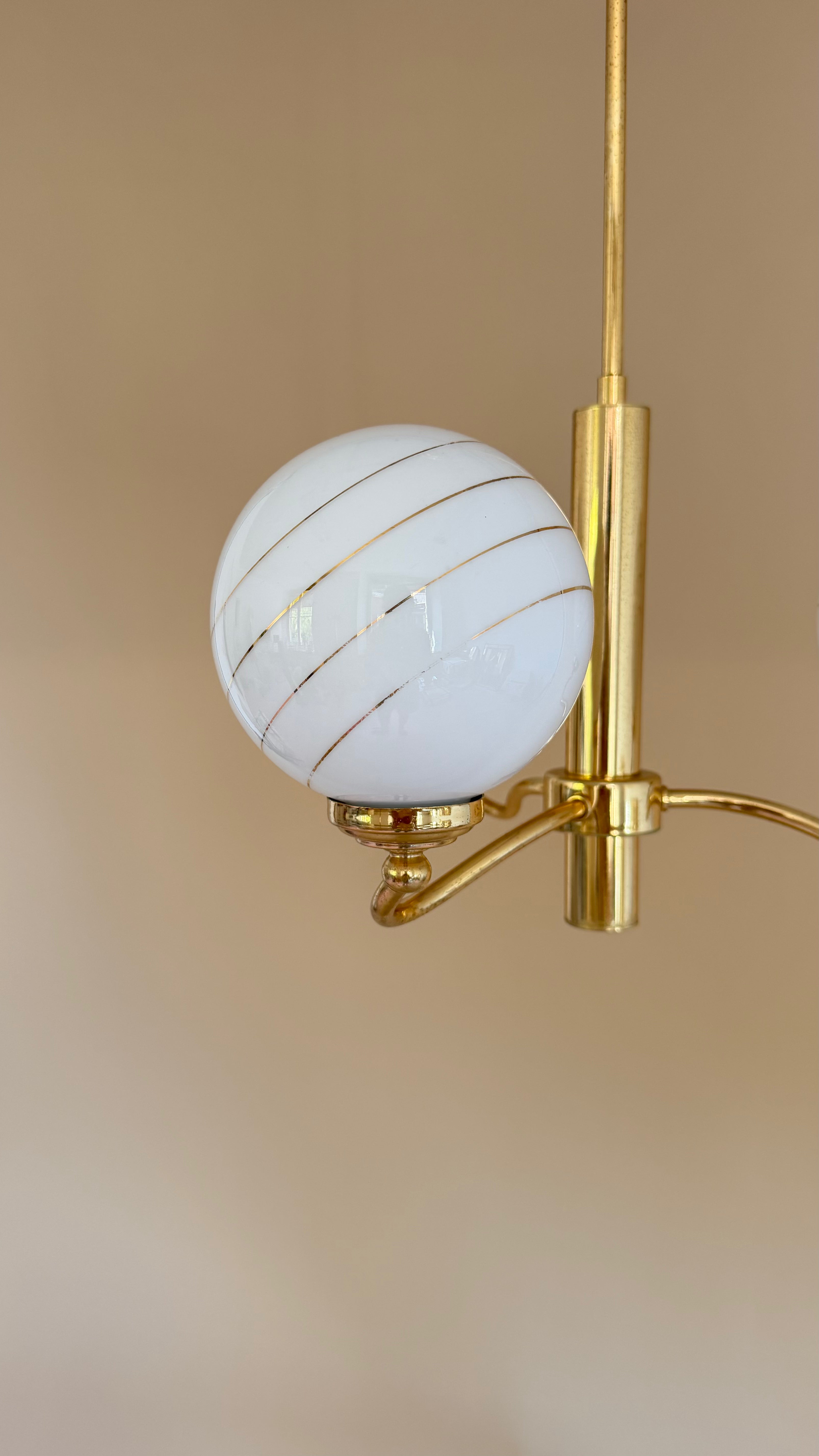 Massive Belgium hanglamp