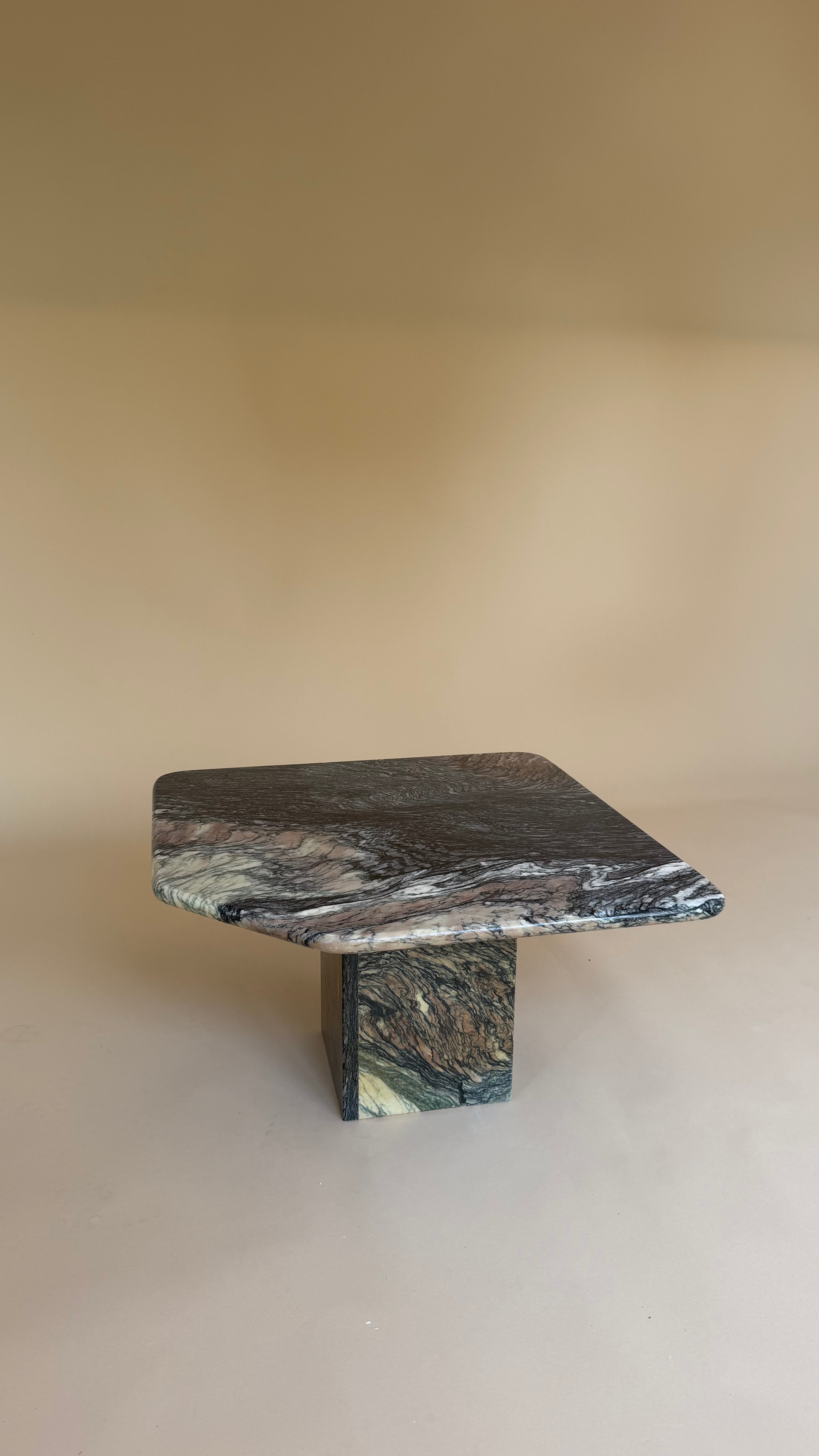 Vintage Cipollino Ondulato marmeren salontafels | set van 3