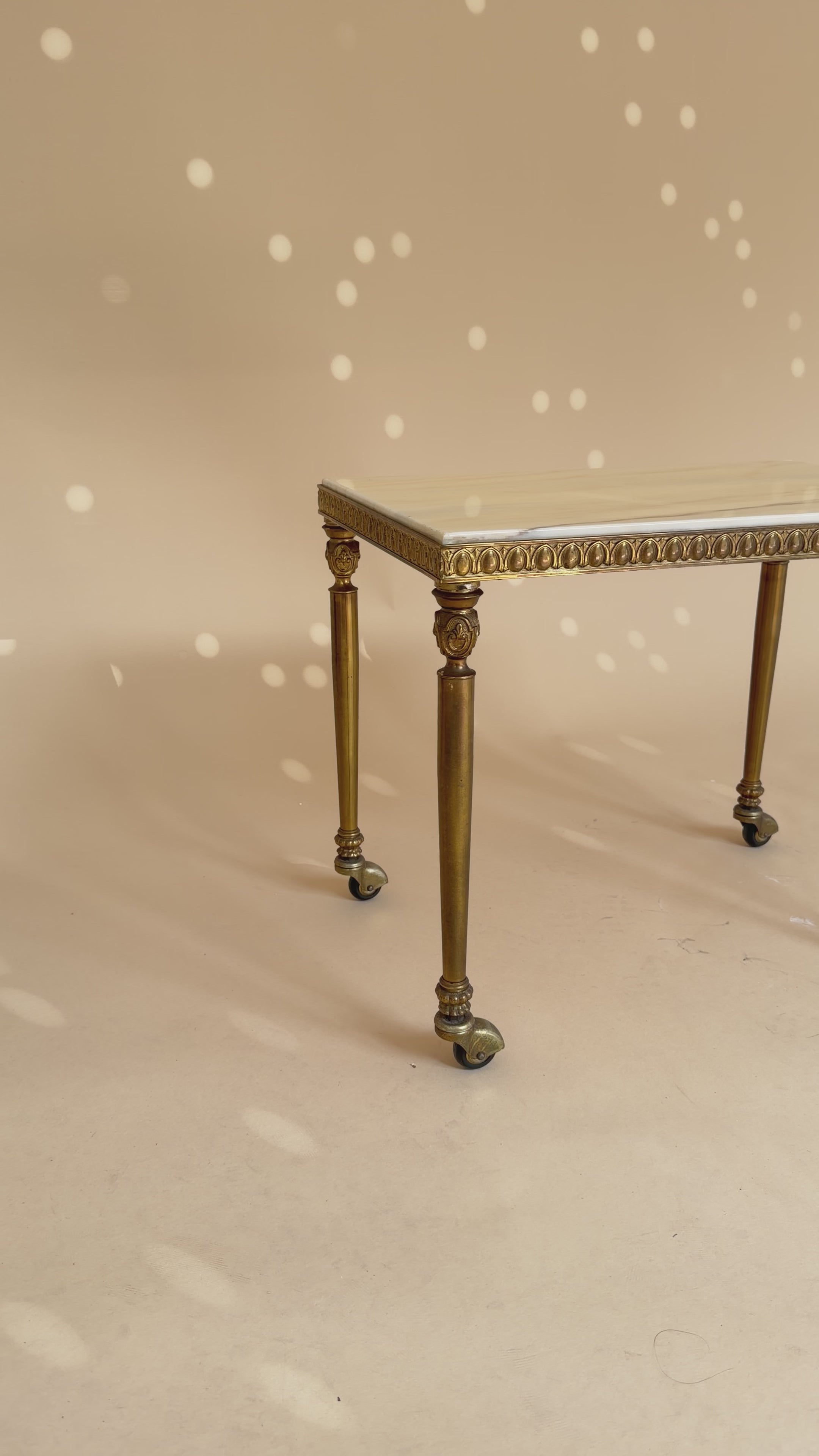 Vintage marmeren nesttafels | Hollywood Regency