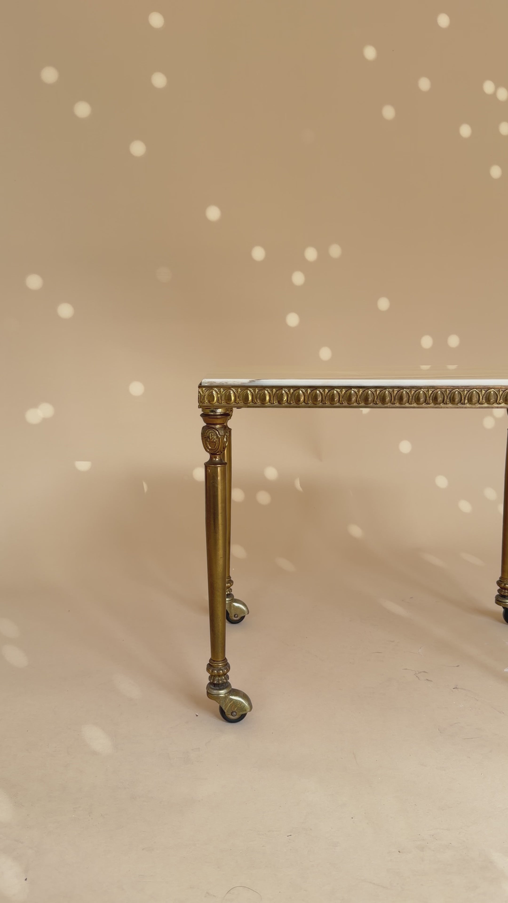 Vintage marmeren nesttafels | Hollywood Regency